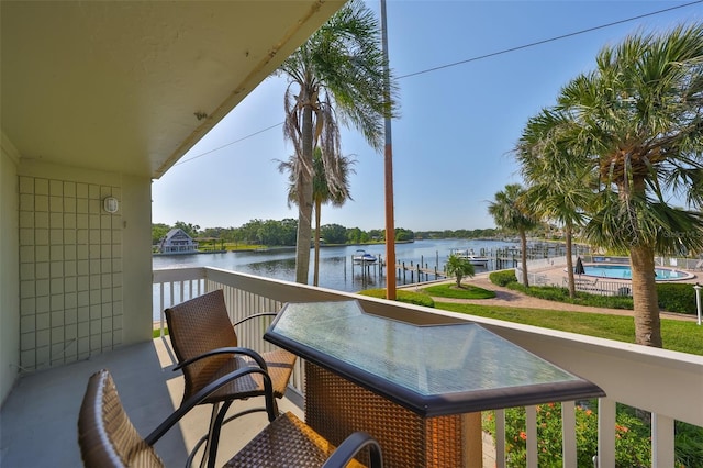 2424 W Tampa Bay Blvd Unit I202, Tampa, FL 33607 - balcony featuring a water view