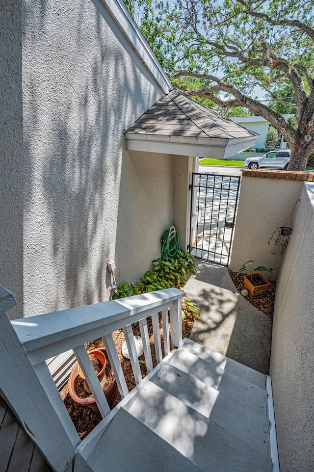 5115 S Jules Verne Ct, Tampa, FL 33611 - exterior space