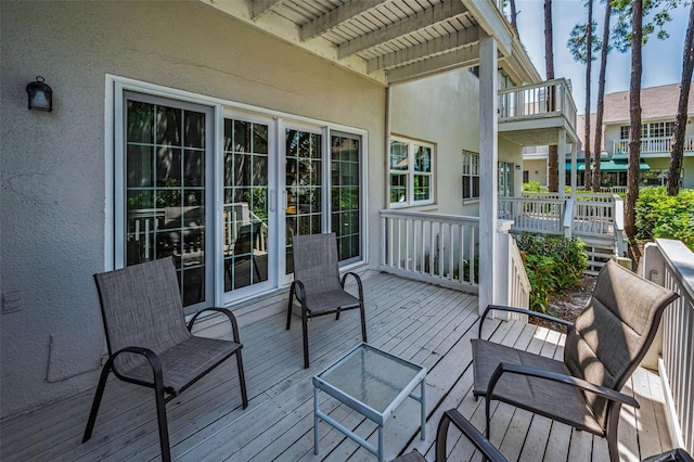 5115 S Jules Verne Ct, Tampa, FL 33611 - view of wooden deck