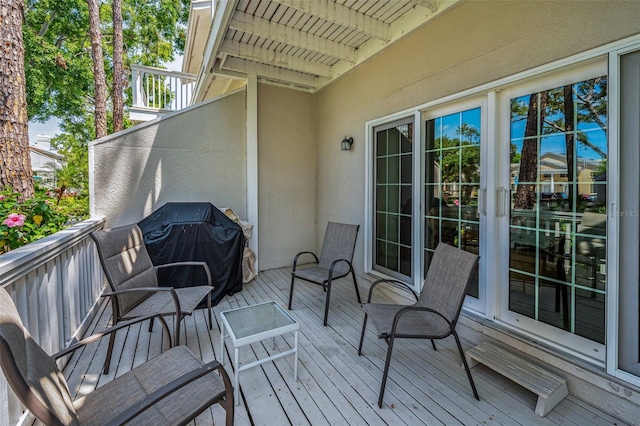 5115 S Jules Verne Ct, Tampa, FL 33611 - view of wooden terrace