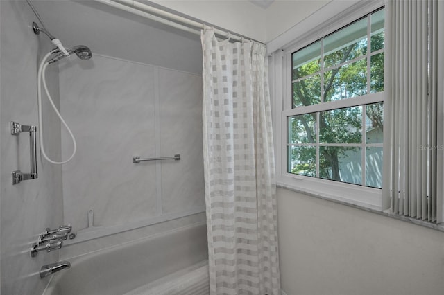 5115 S Jules Verne Ct, Tampa, FL 33611 - bathroom with shower / tub combo