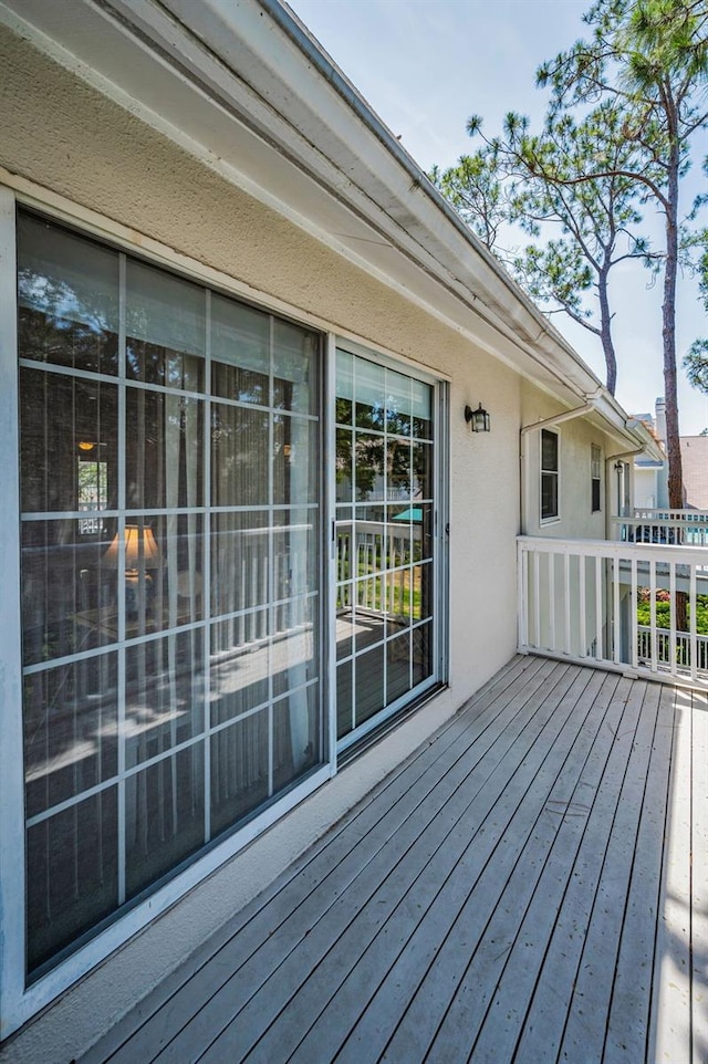 5115 S Jules Verne Ct, Tampa, FL 33611 - view of deck