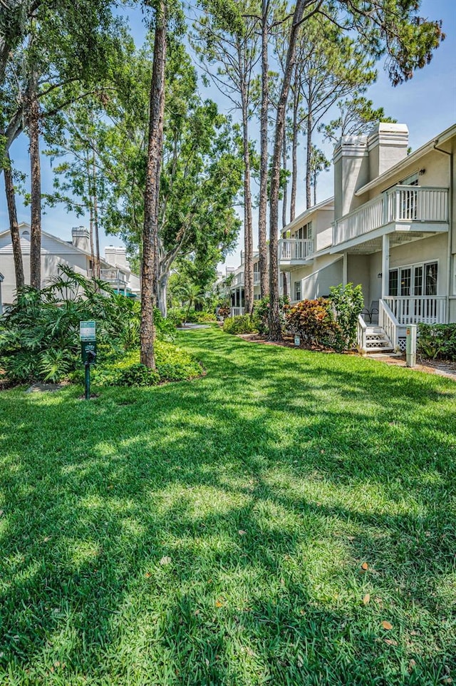 5115 S Jules Verne Ct, Tampa, FL 33611 - view of yard