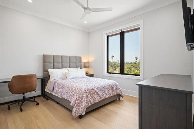 bedroom featuring recessed lighting, light wood-type flooring, a ceiling fan, and baseboards