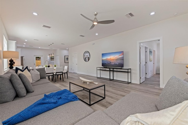 2150 43rd Ter N, Saint Petersburg, FL 33714 - photo 7
