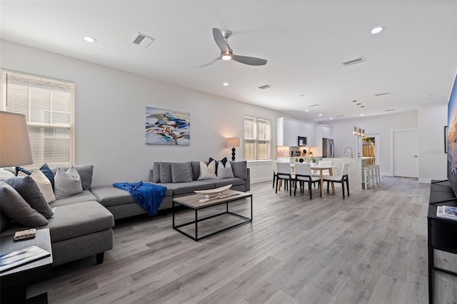 2150 43rd Ter N, Saint Petersburg, FL 33714 - photo 3