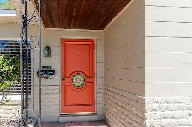 view of exterior entry