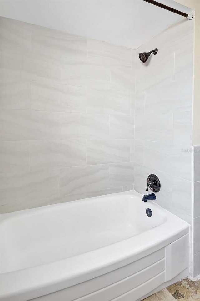 3065 Merrill Ave, Clearwater, FL 33759 - full bath with shower / bathtub combination