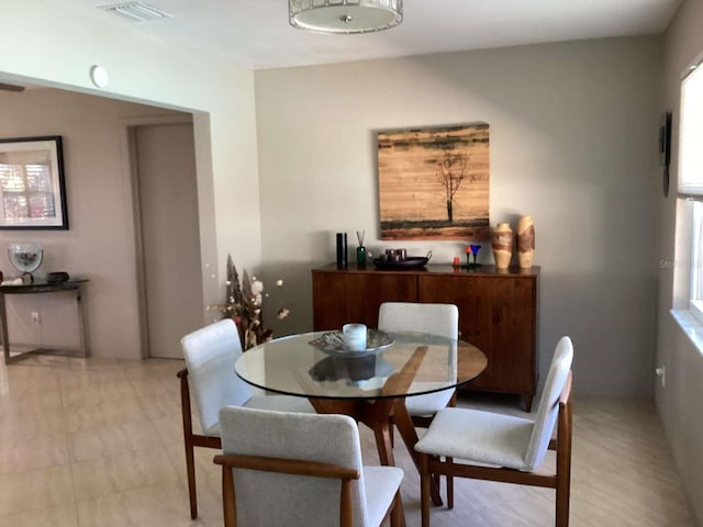 101 Madonna Blvd, Saint Petersburg, FL 33715 - dining area with visible vents