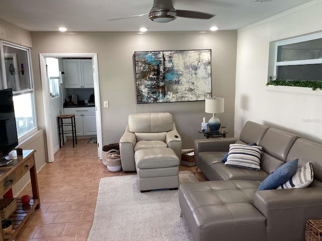 101 Madonna Blvd, Saint Petersburg, FL 33715 - living area featuring a ceiling fan and recessed lighting