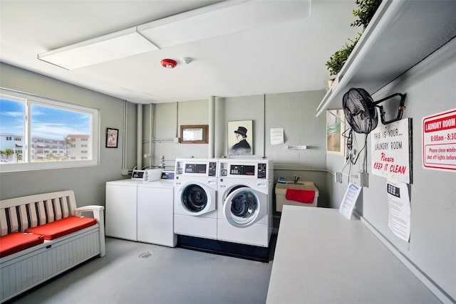 5925 Shore Blvd S Unit 611, Gulfport, FL 33707 - community laundry with separate washer and dryer