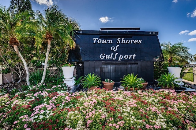 5925 Shore Blvd S Unit 611, Gulfport, FL 33707 - view of community sign