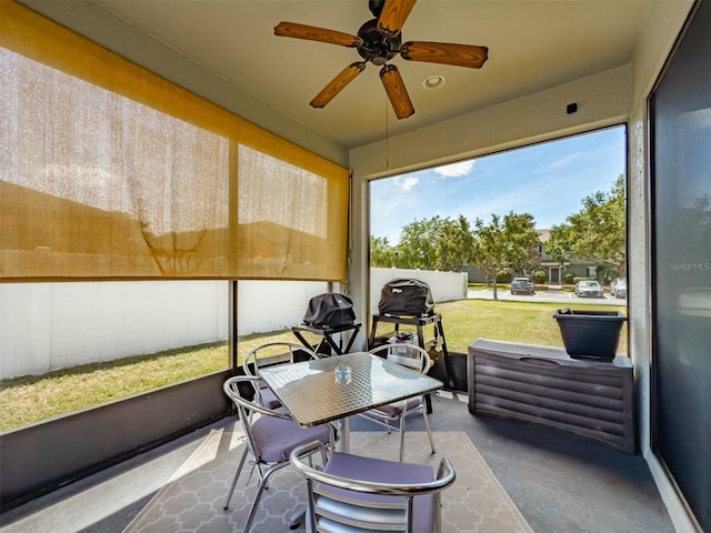 4516 Savannah Holly Pl, Riverview, FL 33578 - sunroom / solarium featuring a ceiling fan