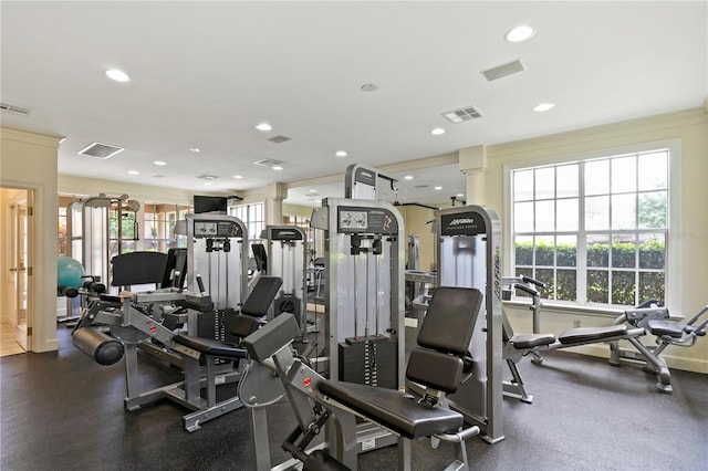 workout area featuring visible vents and recessed lighting