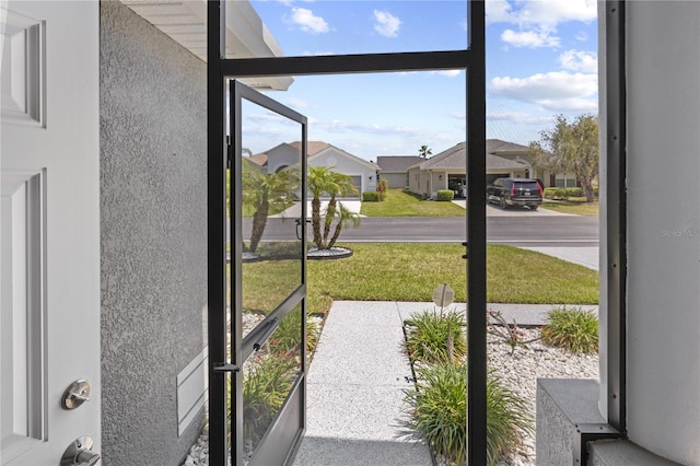 9723 Rolling Cir, San Antonio, FL 33576 - entryway with a residential view