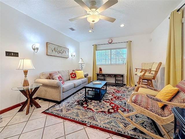 5100 Aragon Way S, Saint Petersburg, FL 33705 - living area featuring a textured ceiling, visible vents, recessed lighting, a ceiling fan, and baseboards