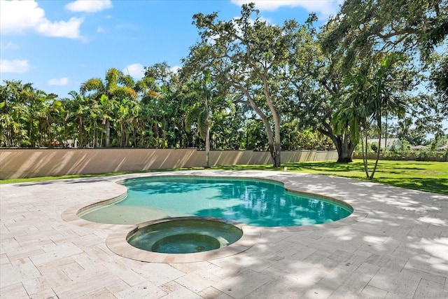 1600 Magnolia Rd, Belleair, FL 33756 - view of pool featuring a pool with connected hot tub and a patio