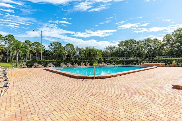 4306 La Mora Ct, Tampa, FL 33611 - pool with fence and a patio