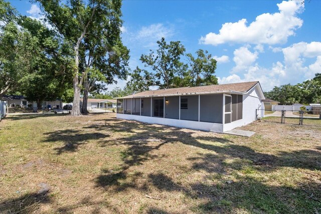 3622 Tamarix Dr, Tampa, FL 33619 - photo 28