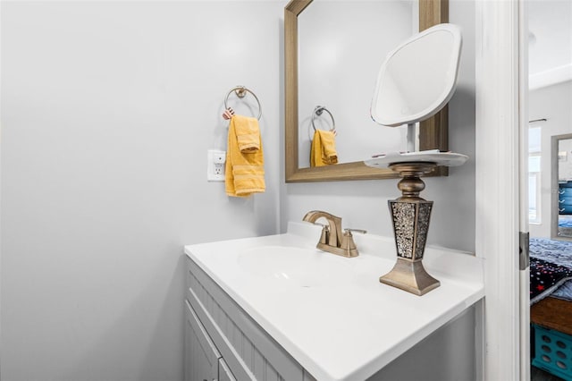 2134 6th Ave N, Saint Petersburg, FL 33713 - bathroom with vanity
