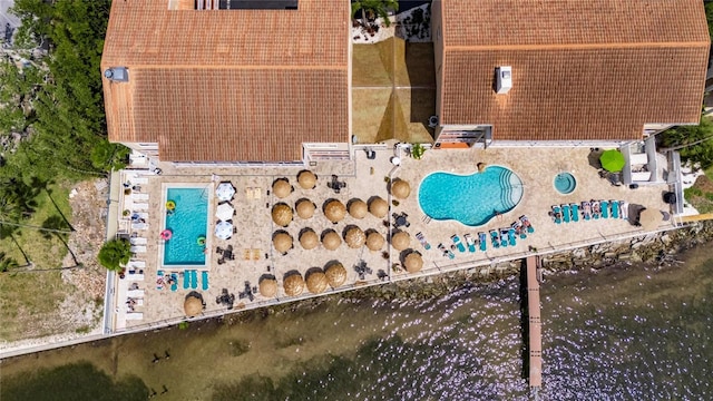 1420 Bayshore Blvd Unit 409, Dunedin, FL 34698 - view from above of property with a pool