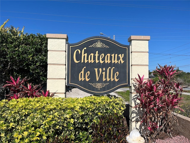 1512 Chateaux De Ville Ct, Clearwater, FL 33764 - photo 2