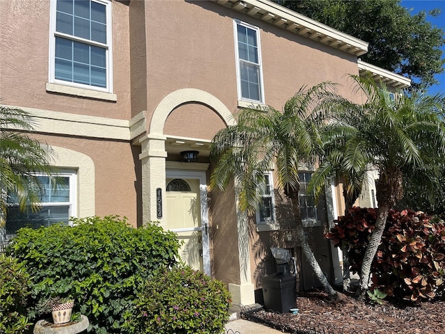 1512 Chateaux De Ville Ct, Clearwater, FL 33764 - photo 3