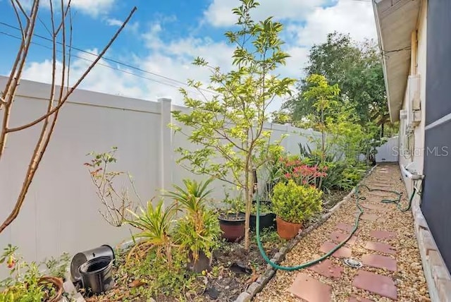 view of yard featuring a fenced backyard