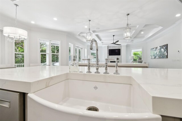 2604 S Bryant Cir, Tampa, FL 33629 - bathroom with recessed lighting, coffered ceiling, a chandelier, ceiling fan, and crown molding