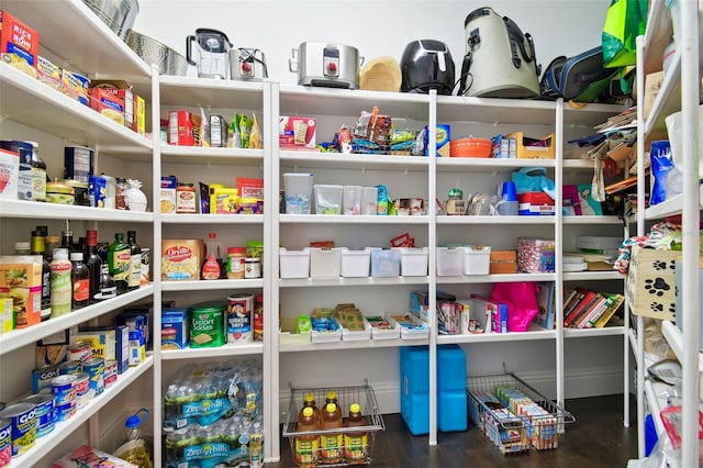 2604 S Bryant Cir, Tampa, FL 33629 - view of storage area