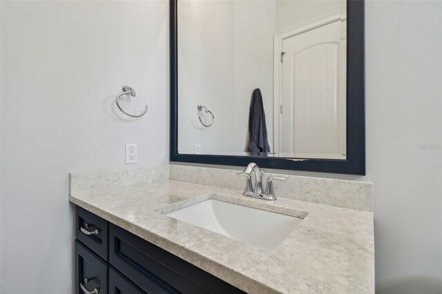 2604 S Bryant Cir, Tampa, FL 33629 - bathroom featuring vanity