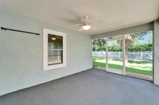11932 Whisper Creek Dr, Riverview, FL 33569 - unfurnished sunroom featuring ceiling fan