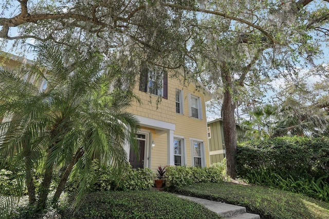 view of front of house