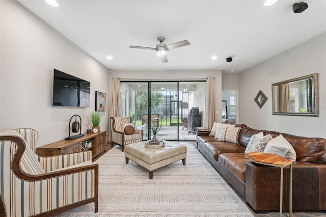 17537 Brighton Lake Rd, Land O Lakes, FL 34638 - living area with a ceiling fan and recessed lighting