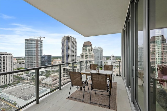 301 1st St S Unit 2305, Saint Petersburg, FL 33701 - balcony with a city view