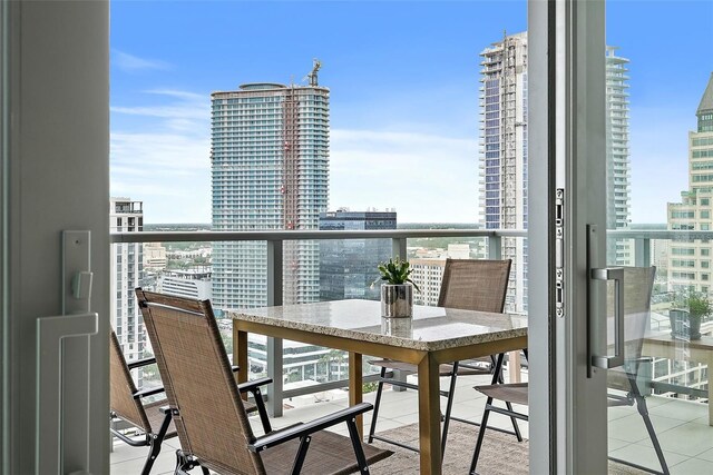 301 1st St S Unit 2305, Saint Petersburg, FL 33701 - balcony featuring a city view