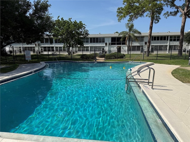 1001 77th Ave N Unit 206, Saint Petersburg, FL 33702 - community pool featuring fence