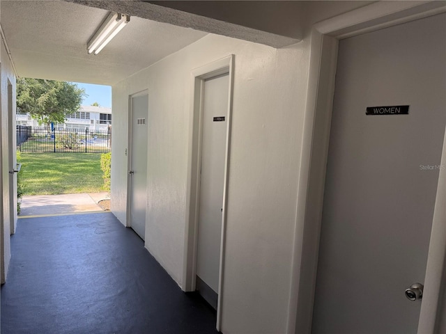 1001 77th Ave N Unit 206, Saint Petersburg, FL 33702 - exterior space with fence