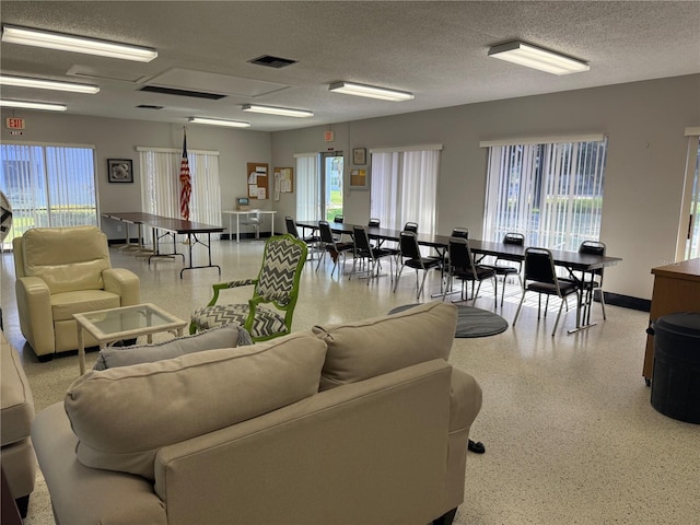 1001 77th Ave N Unit 206, Saint Petersburg, FL 33702 - building lobby with visible vents