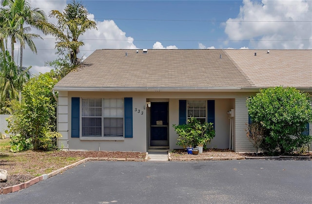 333 Bay Pl, Safety Harbor, FL 34695 - photo 1