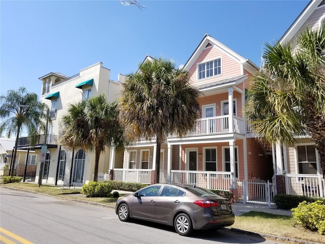 view of front of house