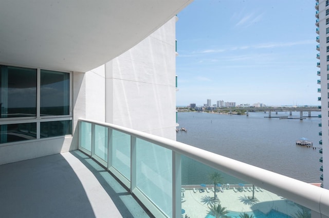 241 Riverside Dr Unit 1107, Daytona Beach, FL 32117 - balcony featuring a water view and a city view