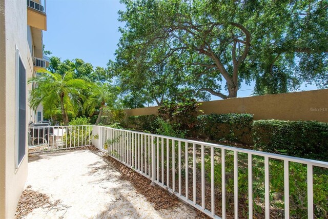 2231 Utopian Dr E Unit 117, Clearwater, FL 33763 - view of balcony