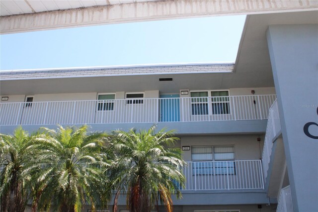 9950 47th Ave N Unit 311, Saint Petersburg, FL 33708 - photo 1