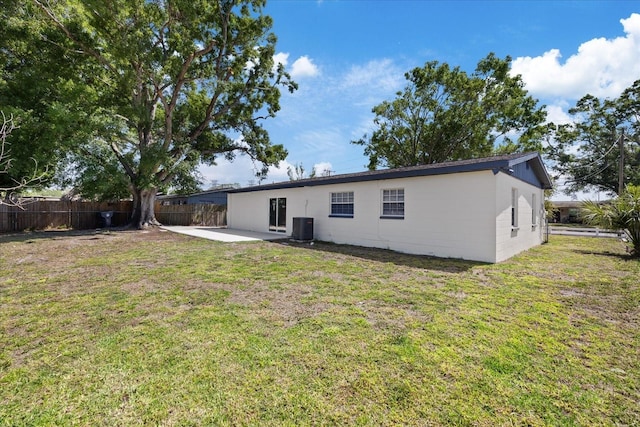 324 Country Club Dr, Oldsmar, FL 34677 - photo 42