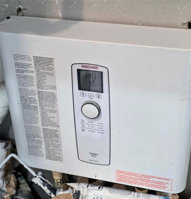 3911 6th Ave W, Palmetto, FL 34221 - detailed view of tankless water heater
