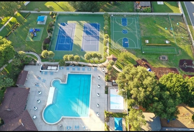 923 Tuscanny St, Brandon, FL 33511 - aerial overview of property's location featuring a pool
