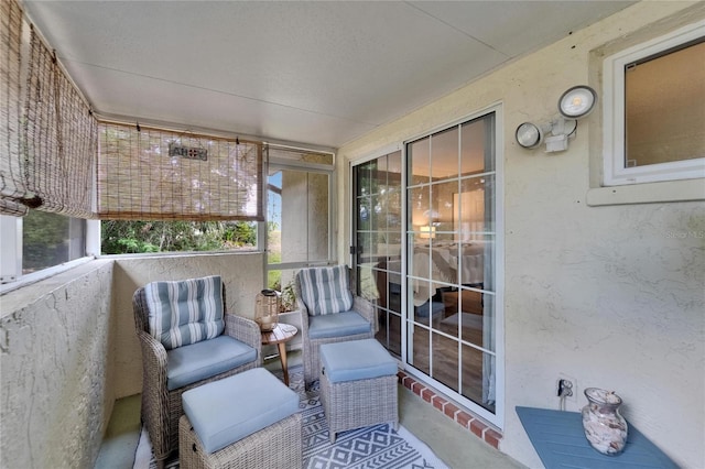 1349 New Bedford Dr Unit 6, Sun City Center, FL 33573 - view of sunroom