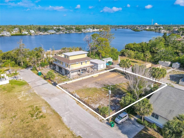 524 Doric Ct, Tarpon Springs, FL 34689