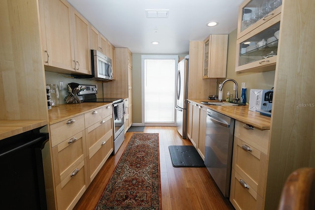 1975 W Bay Dr Unit 301, Largo, FL 33770 - photo 4